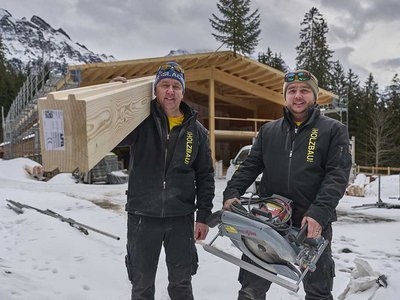 Schweizer Berghilfe fokussiert auf Holzbetriebe